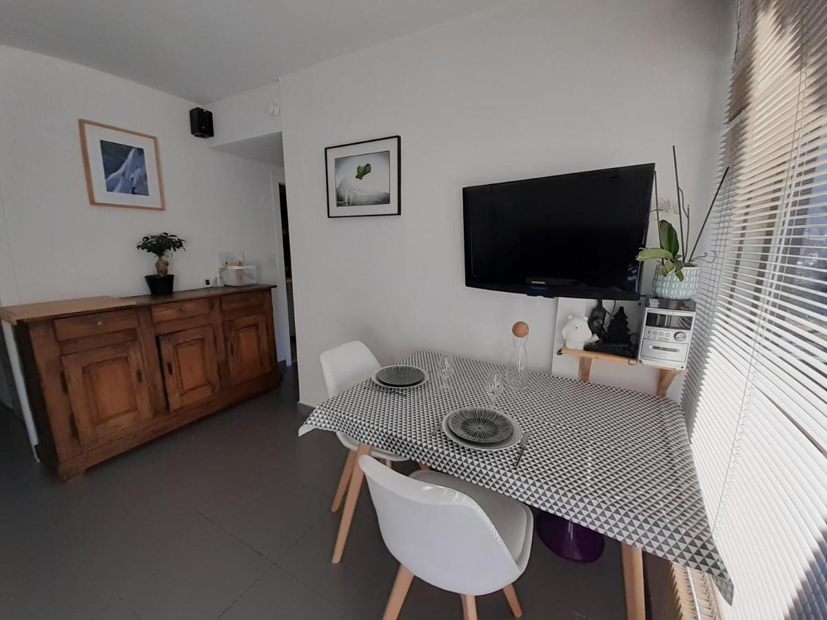 Studio Quartier Calme Centre Ville Vue Mont Blanc Chamonix Mont Blanc Exterior foto